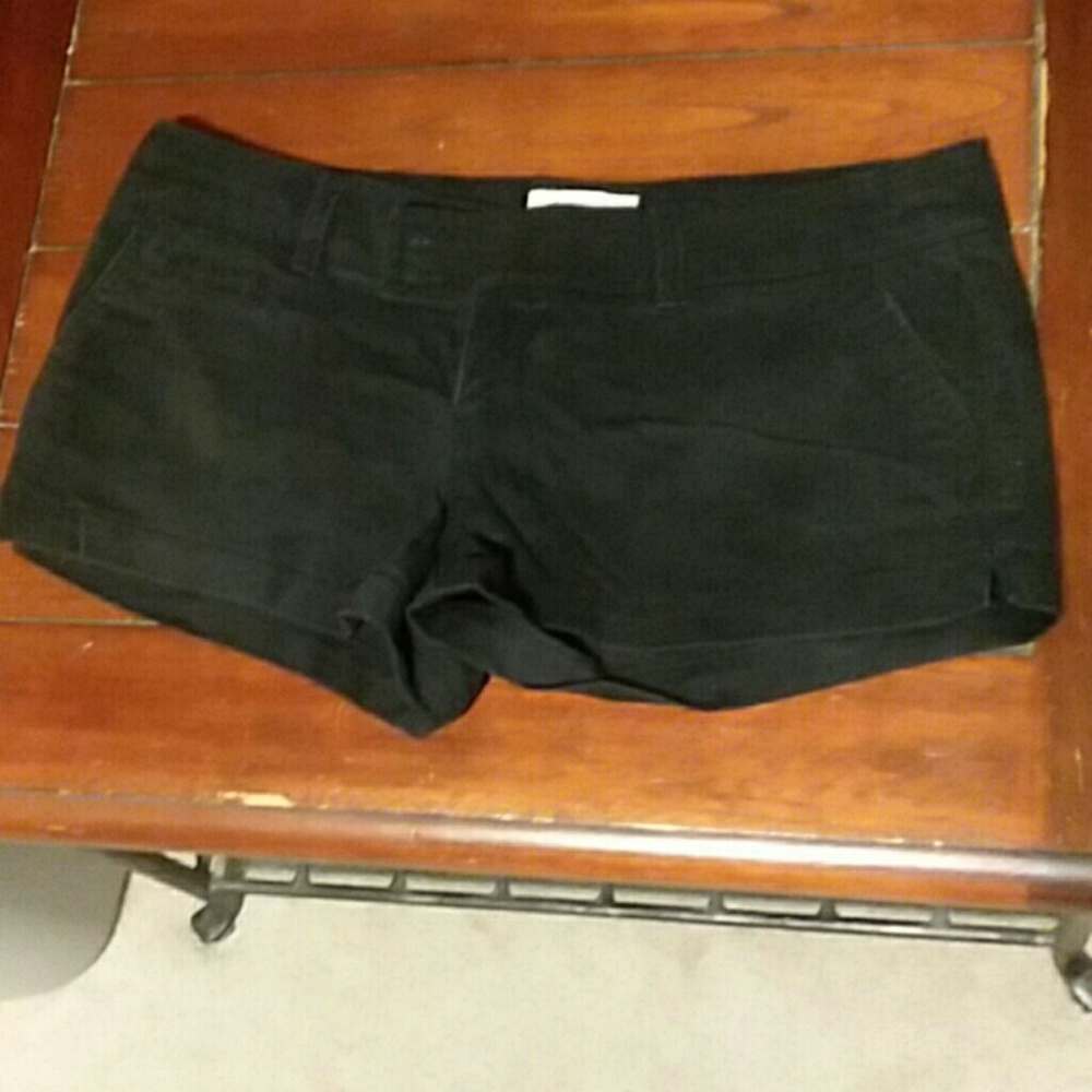 Aeo black shorts